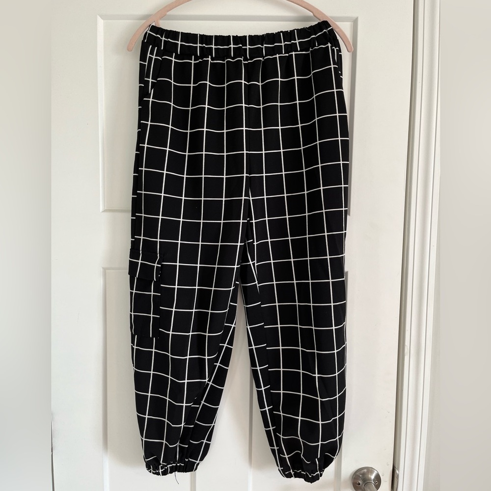 Black Cargo Pants size L